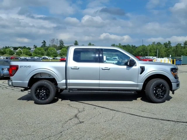 New 2026 Iconic Silver Metallic Ford XLT image 23