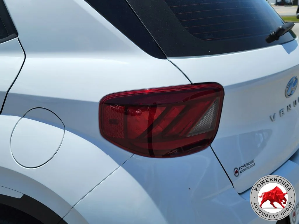 Used 2025 White Hyundai Limited image 13