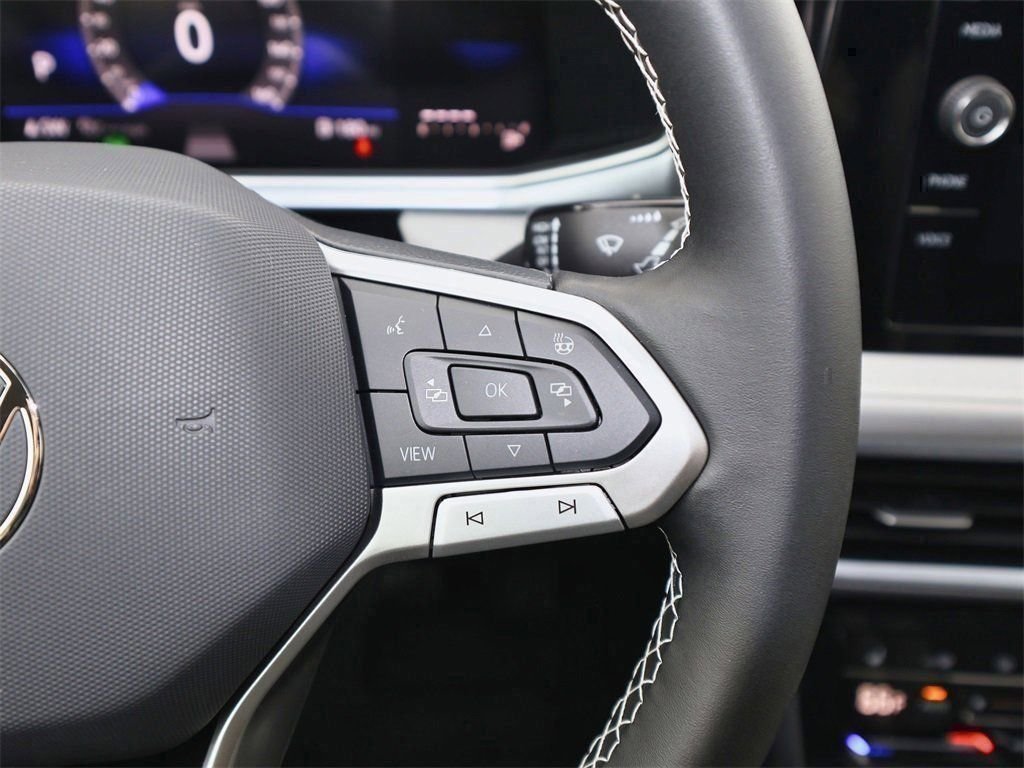 New 2026 Black Volkswagen 1.5T SE image 22