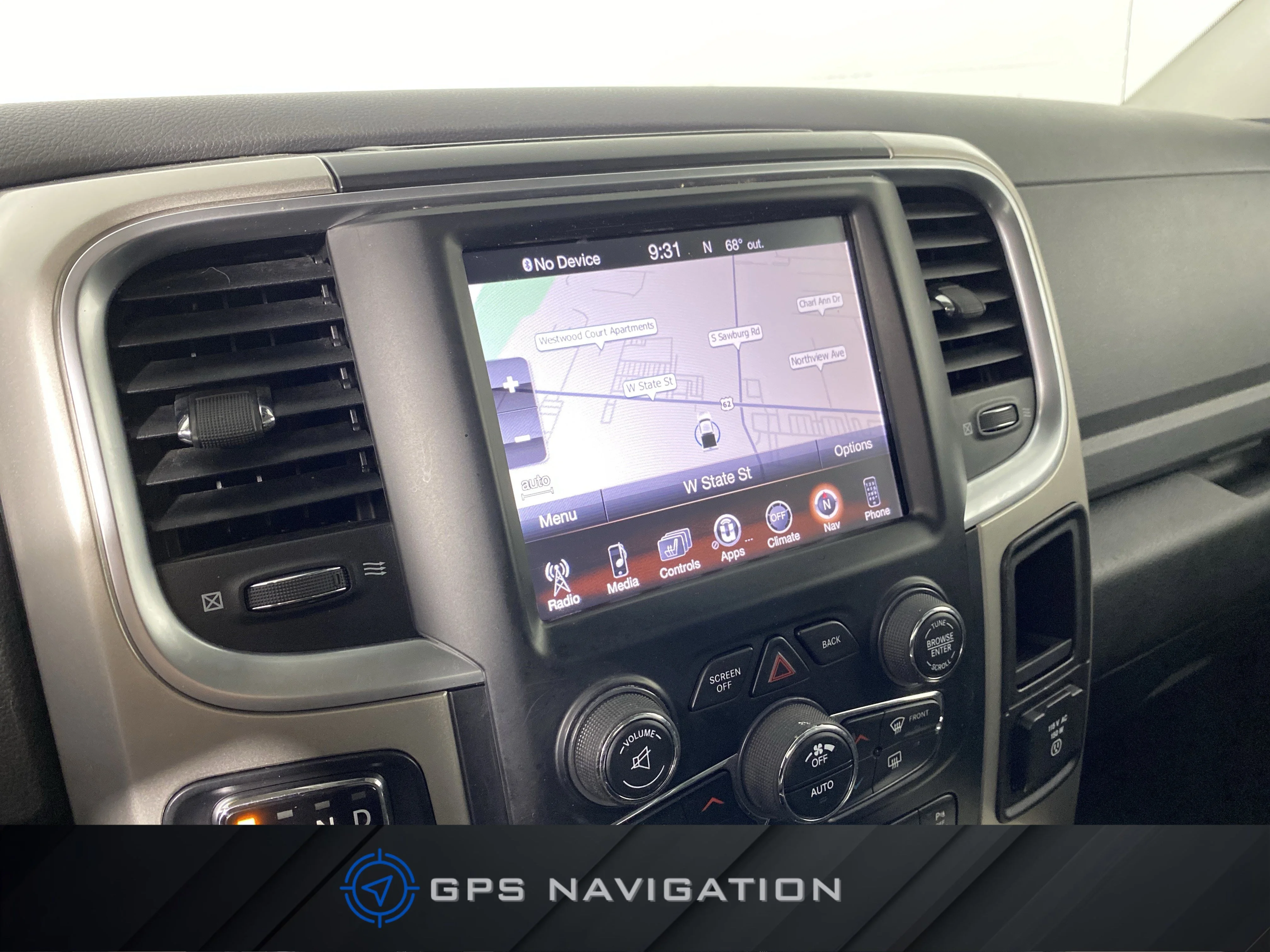 Used 2017 RAM Ram 1500 Pickup Big Horn with VIN 3C6RR7LT0HG738620 for sale in Alliance, OH