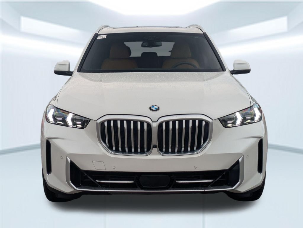 New 2026 Mineral White Metallic BMW xDrive40i image 8