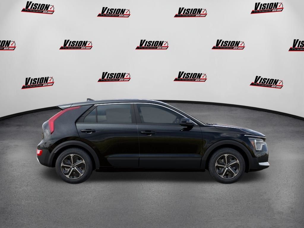 New 2026 Black Kia LX image 7