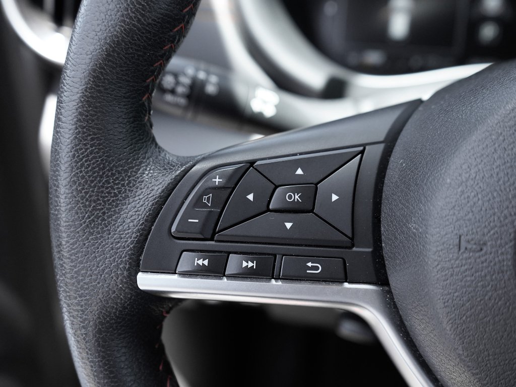 Used 2024 Boulder Gray Pearl Nissan SR image 15