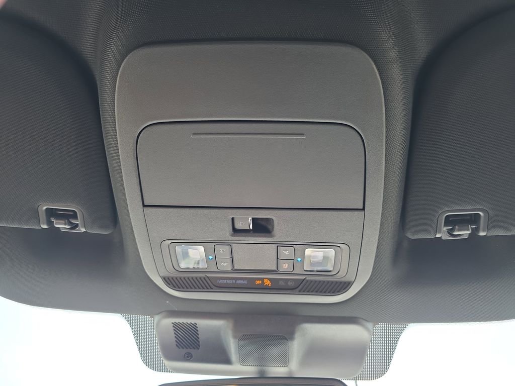 New 2026 Oxford White Ford XLT image 29