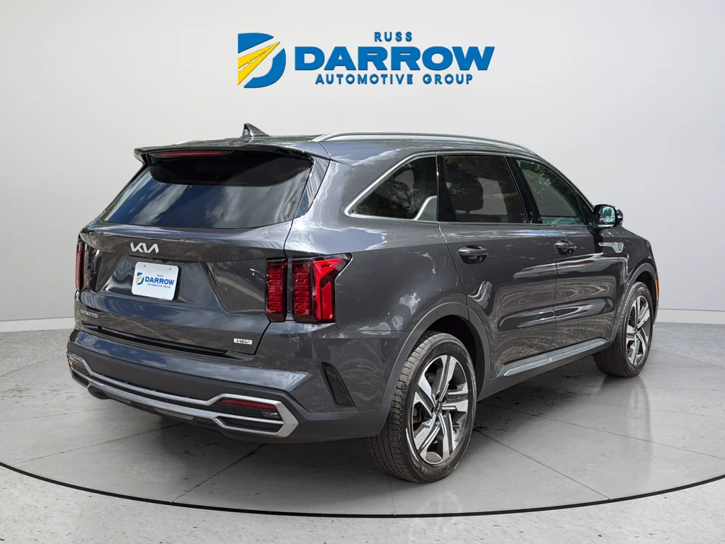 Used 2023 Gray Kia EX image 5