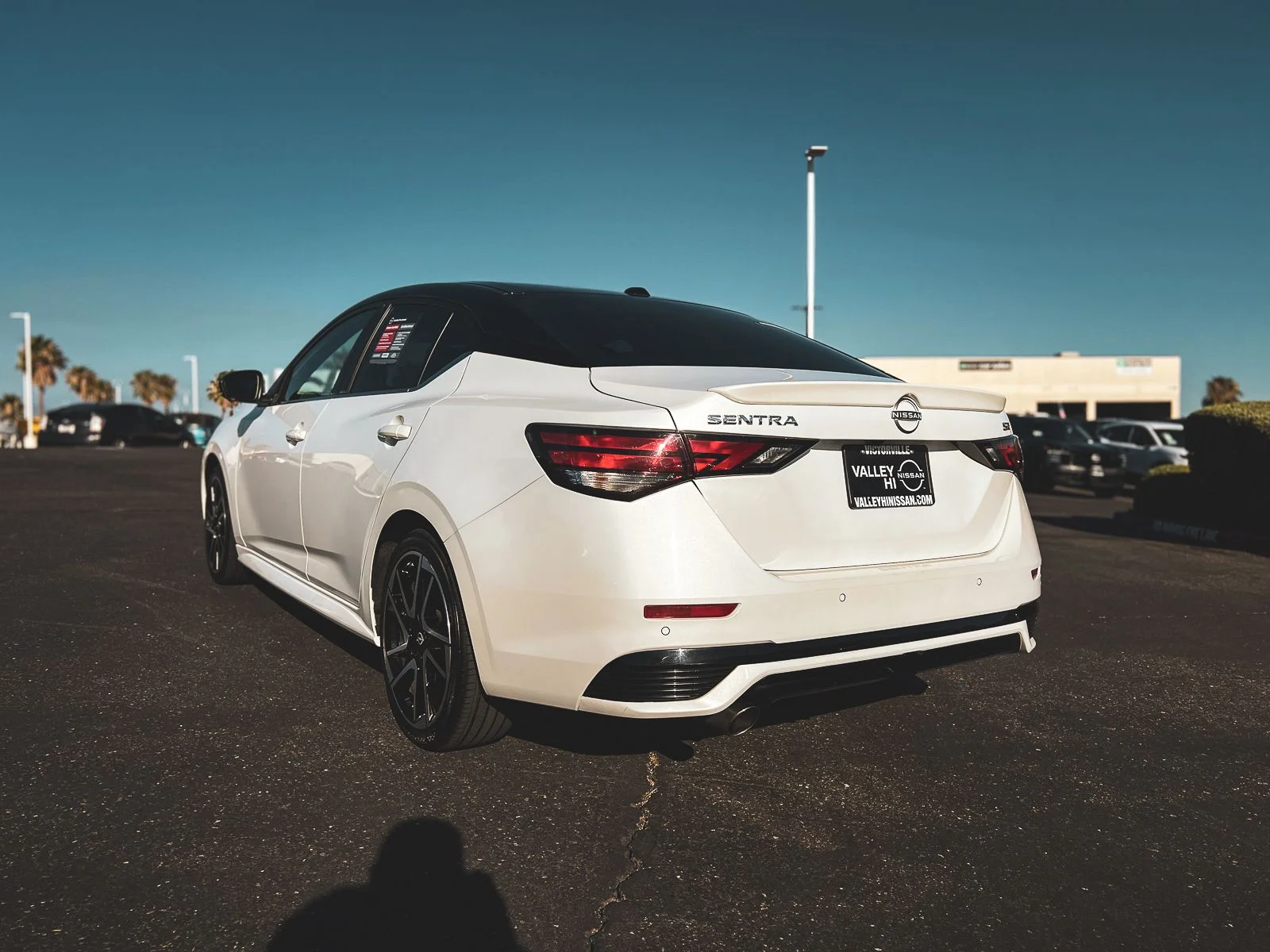 Used 2024 White Nissan SR image 5