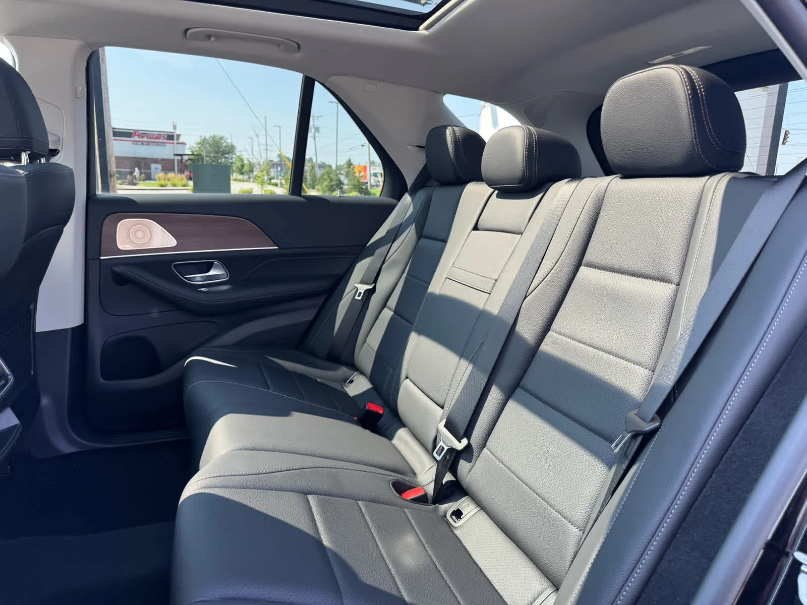 New 2026 Black Mercedes-Benz GLE 450 image 36