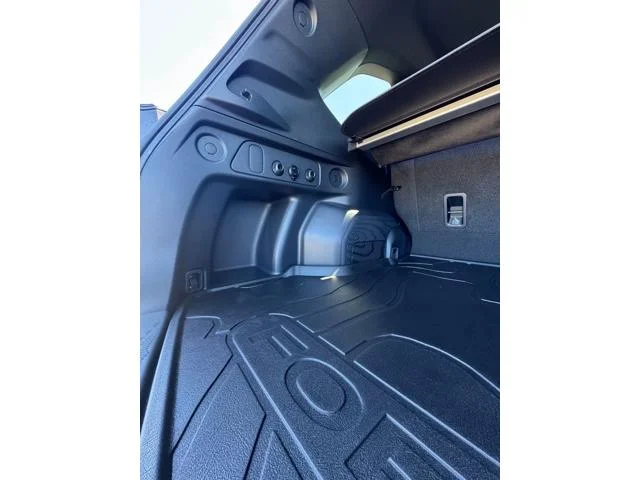 2026 Subaru Forester Premium - Photo 11
