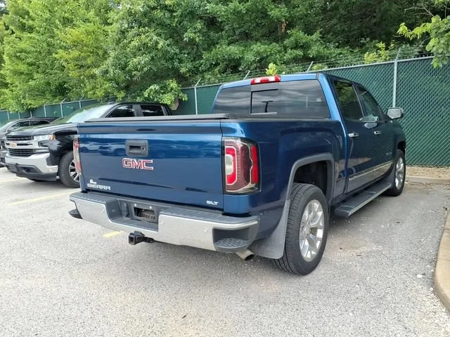 Used 2018 STONE BLUE METALLIC GMC SLT image 4