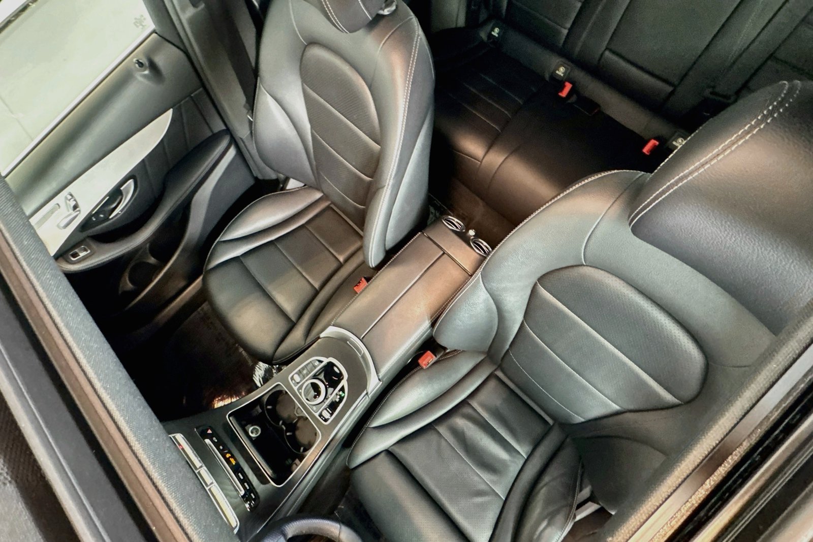 Used 2019 Black Mercedes-Benz GLC 300 image 20