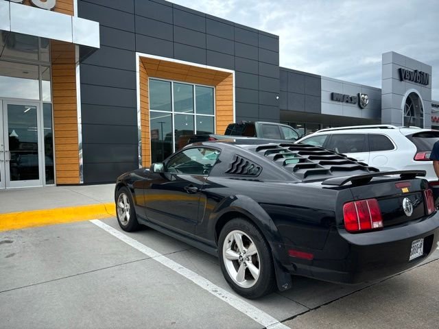 2008 Ford Mustang V6 Deluxe's photo