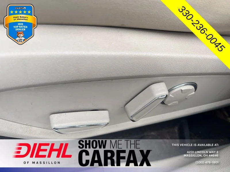 Used 2019 Green Lincoln Select image 17