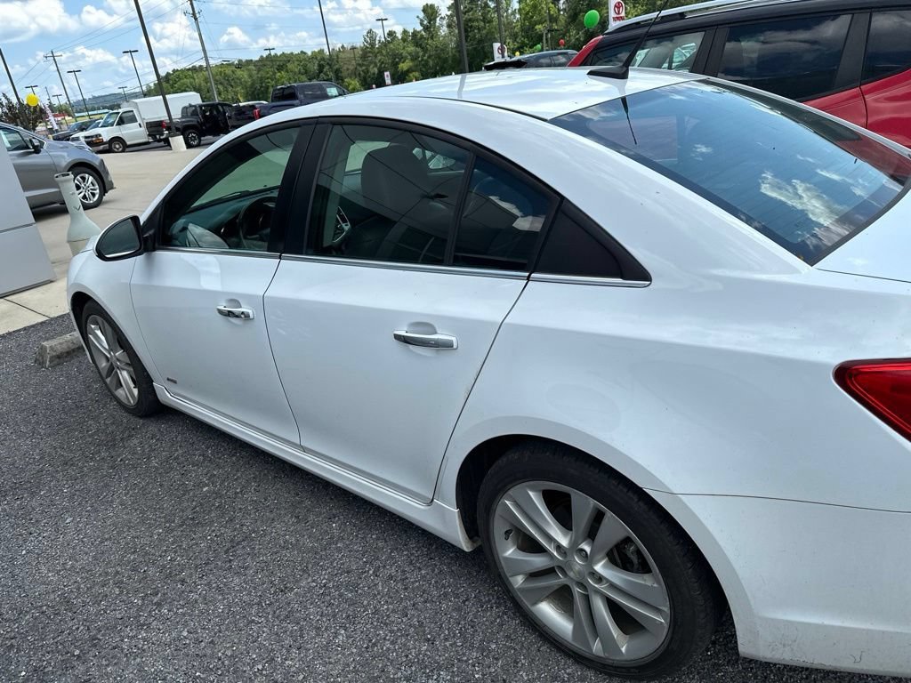 Used 2014 Summit White Chevrolet LTZ image 10