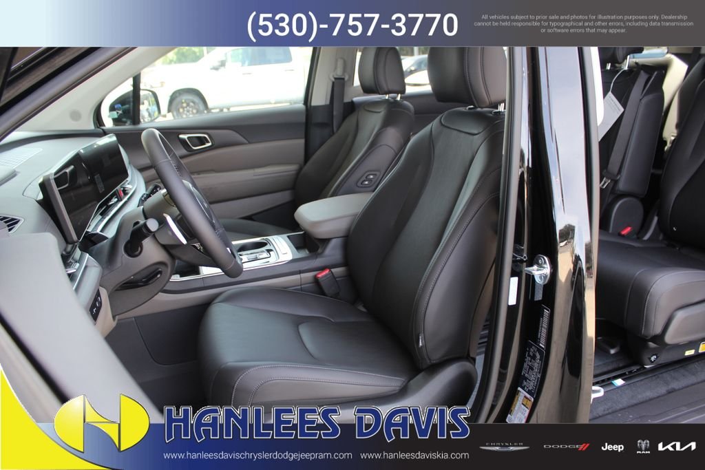New 2026 Aurora Black Pearl Kia EX image 13