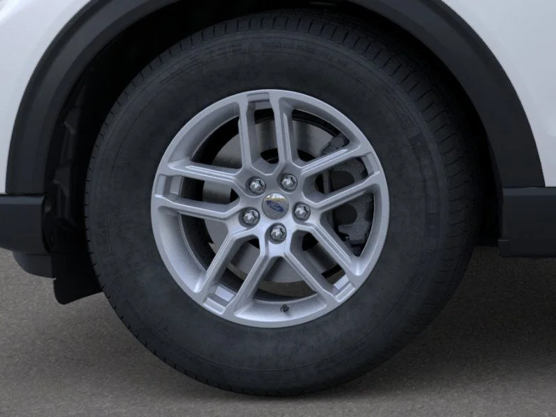 New 2026 Star White Metallic Tri-Coat Ford Active image 42