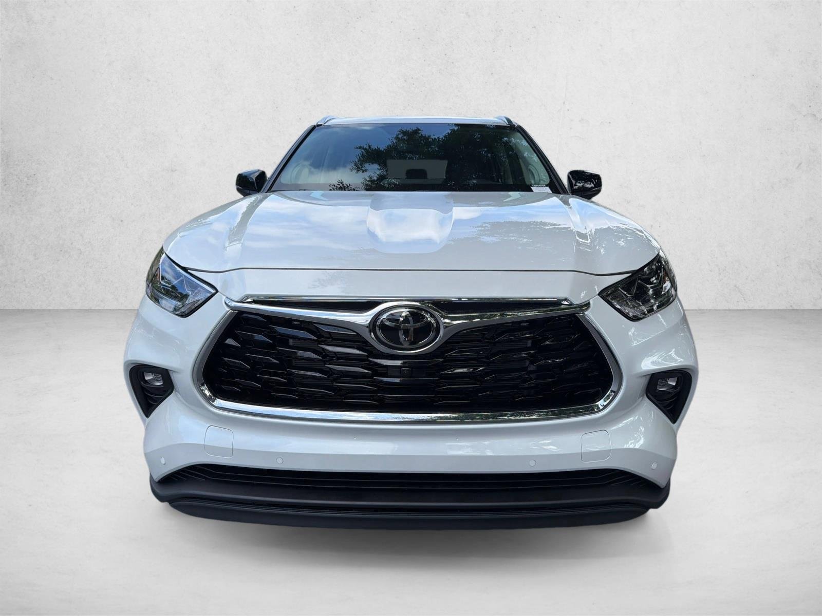 New 2026 Wind Chill Pearl Toyota Limited image 8