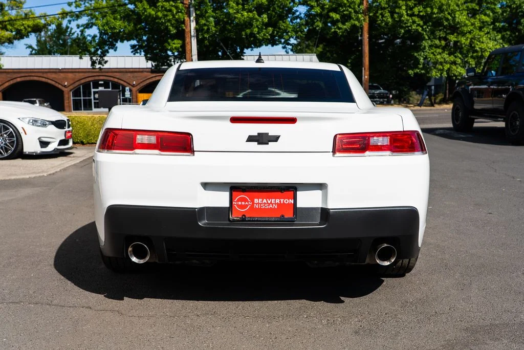 Used 2015 White Chevrolet 1LT image 5