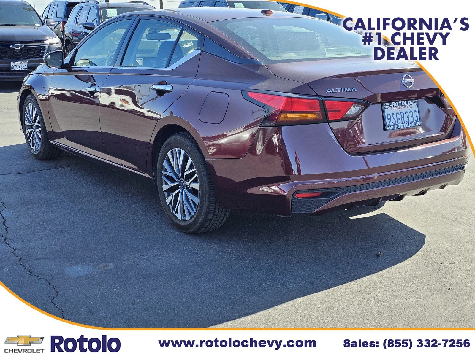 Used 2023 Garnet Pearl Metallic Nissan 2.5 SV image 5