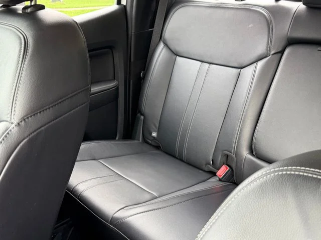 Used 2019 White Ford Lariat image 15