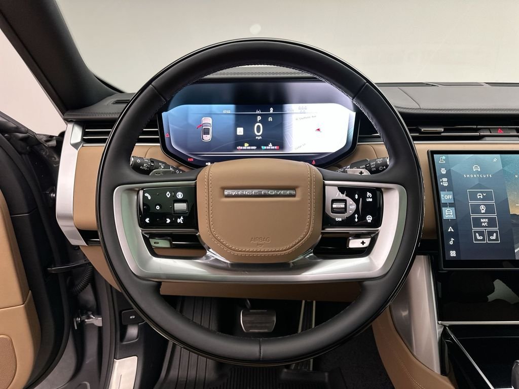 New 2026 Eiger Grey Land Rover SE image 22