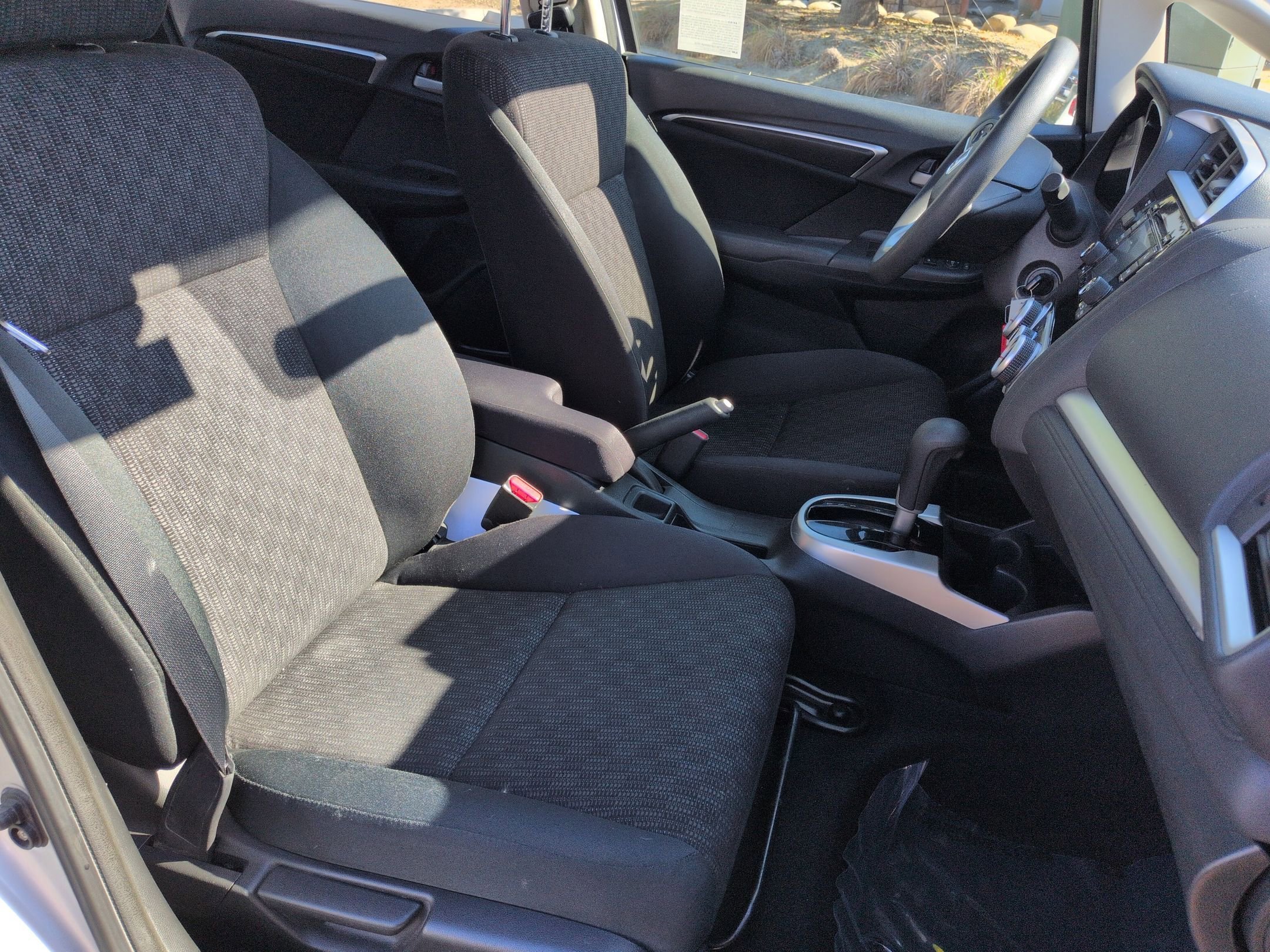 2015 Honda Fit LX - Photo 28