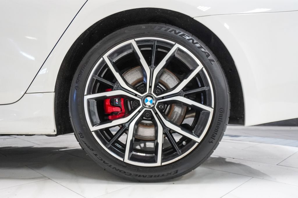 Used 2023 White BMW 530i xDrive image 28