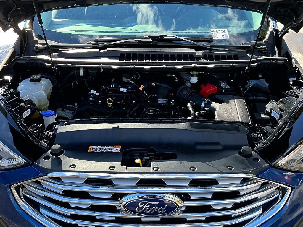 Used 2020 Blue Metallic Ford SE image 30