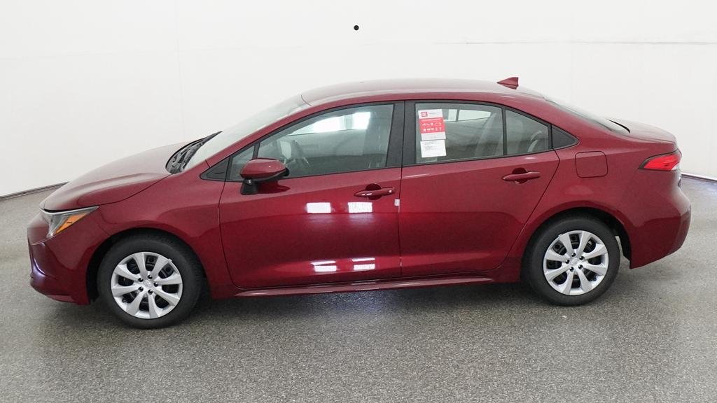2026 Toyota Corolla LE - Image 4