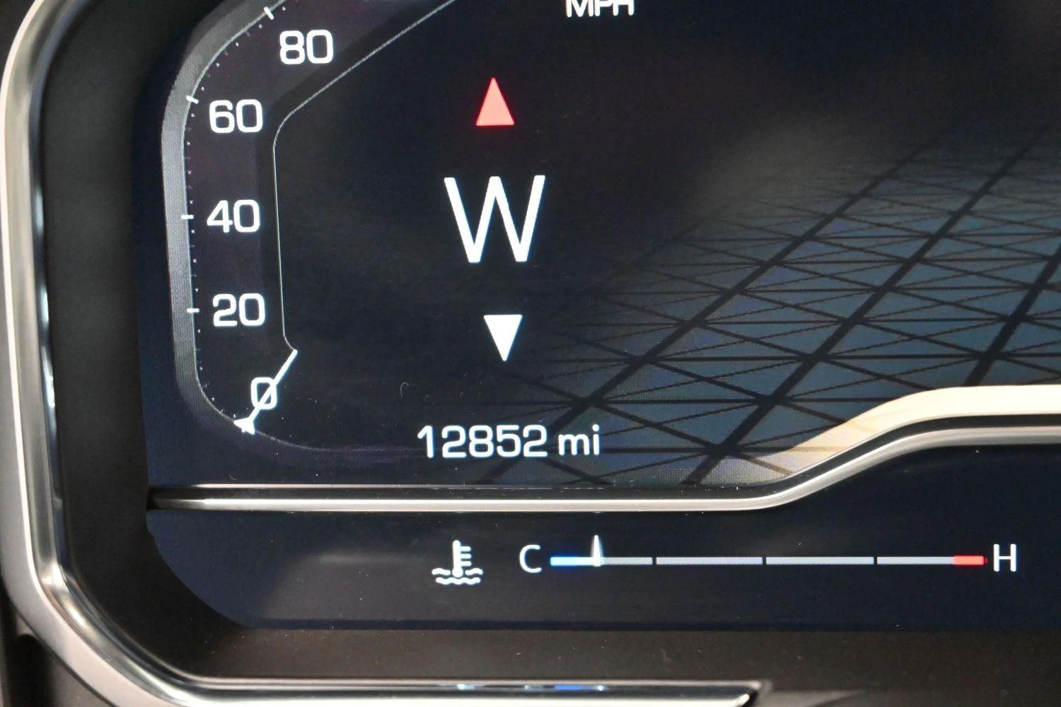 Used 2025 Onyx Black GMC Denali image 21