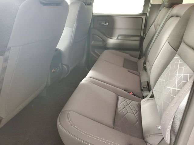 2025 Nissan Frontier SV - Photo 14