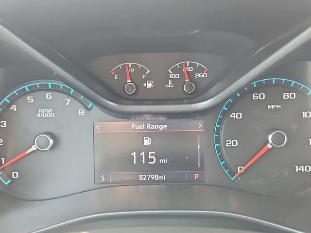 Used 2019 SUMMIT WHITE Chevrolet 4WD LT image 16