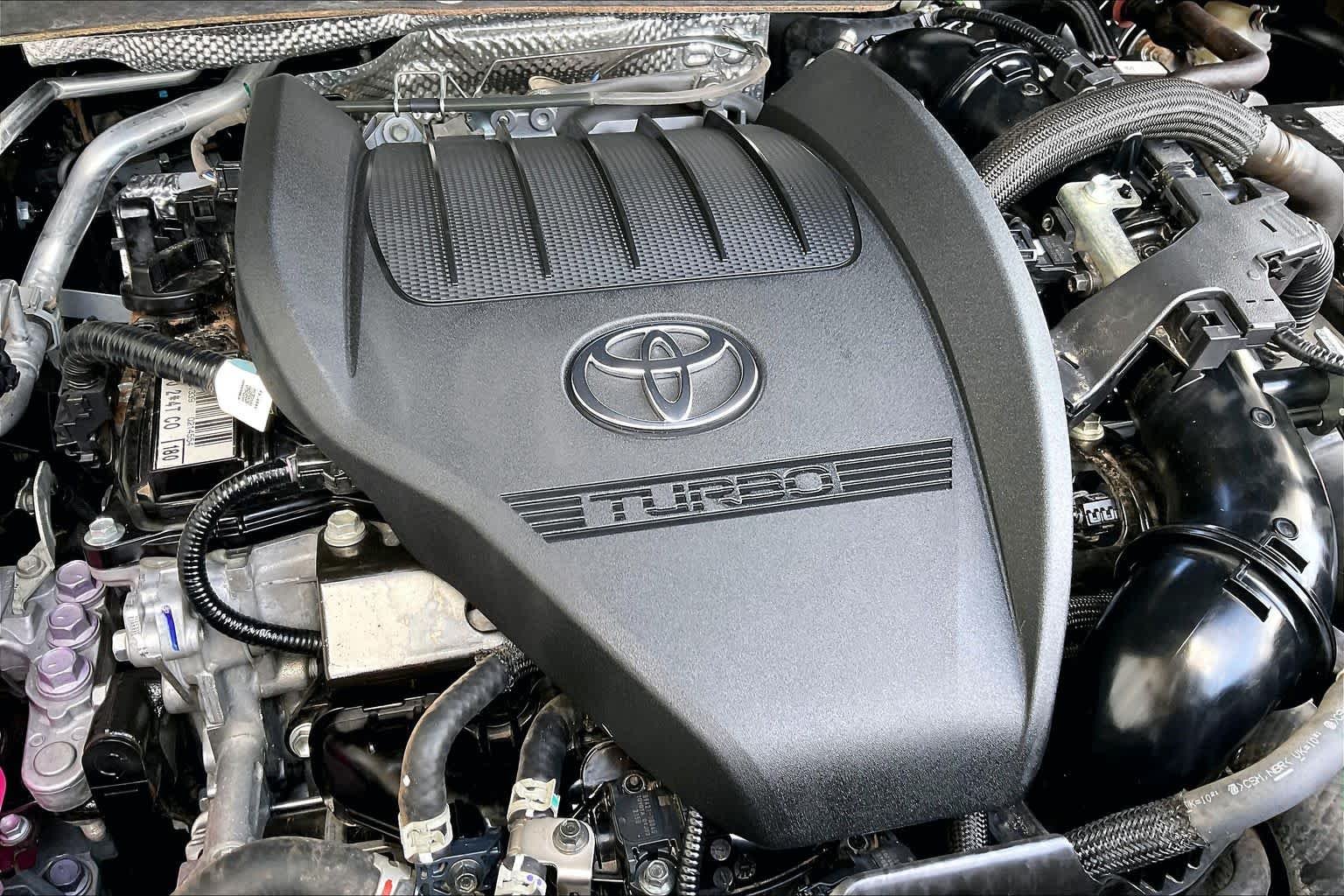 Used 2026 Midnight Black Metallic Toyota XLE image 33