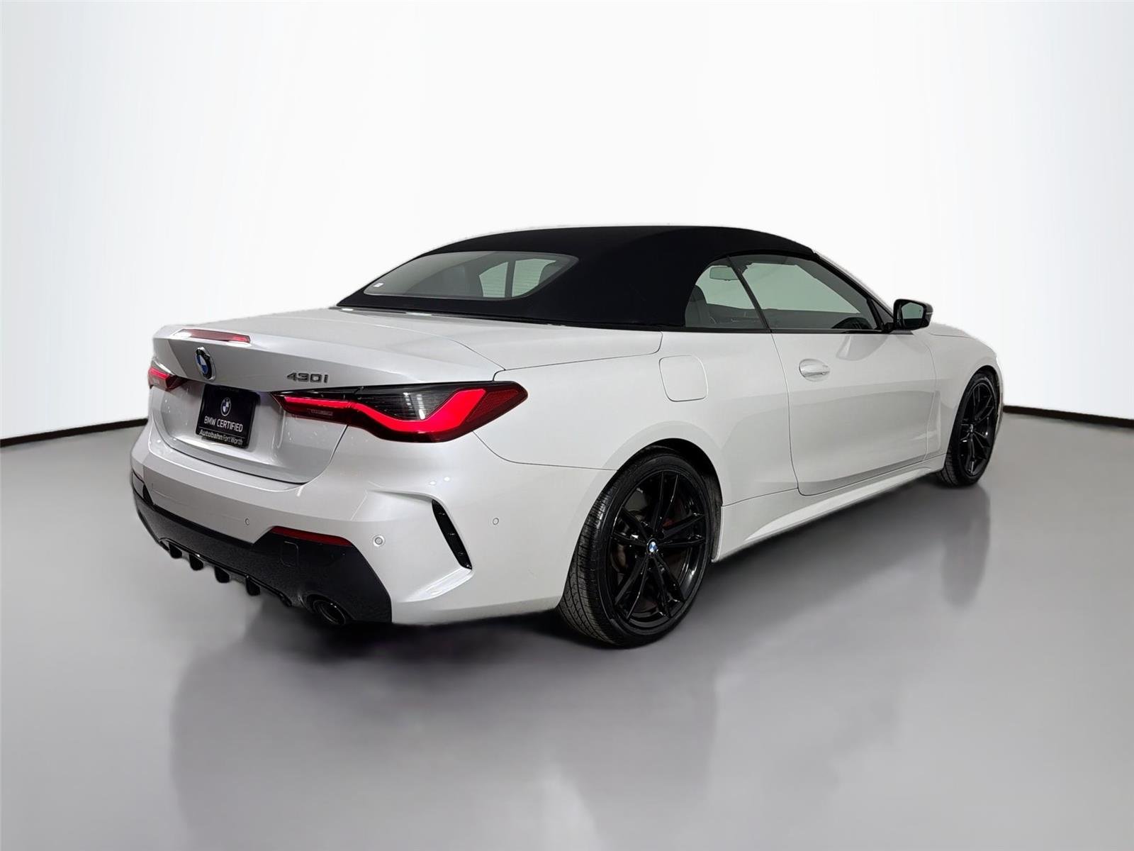 Certified Used 2023 Mineral White Metallic BMW 430i image 5