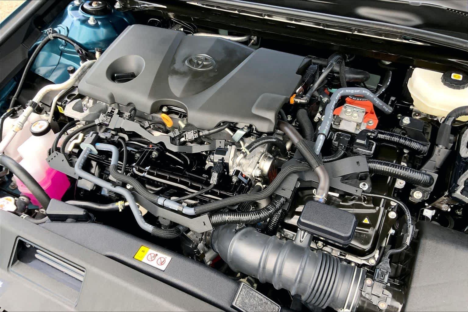 Used 2025 Ocean Gem Toyota SE image 62