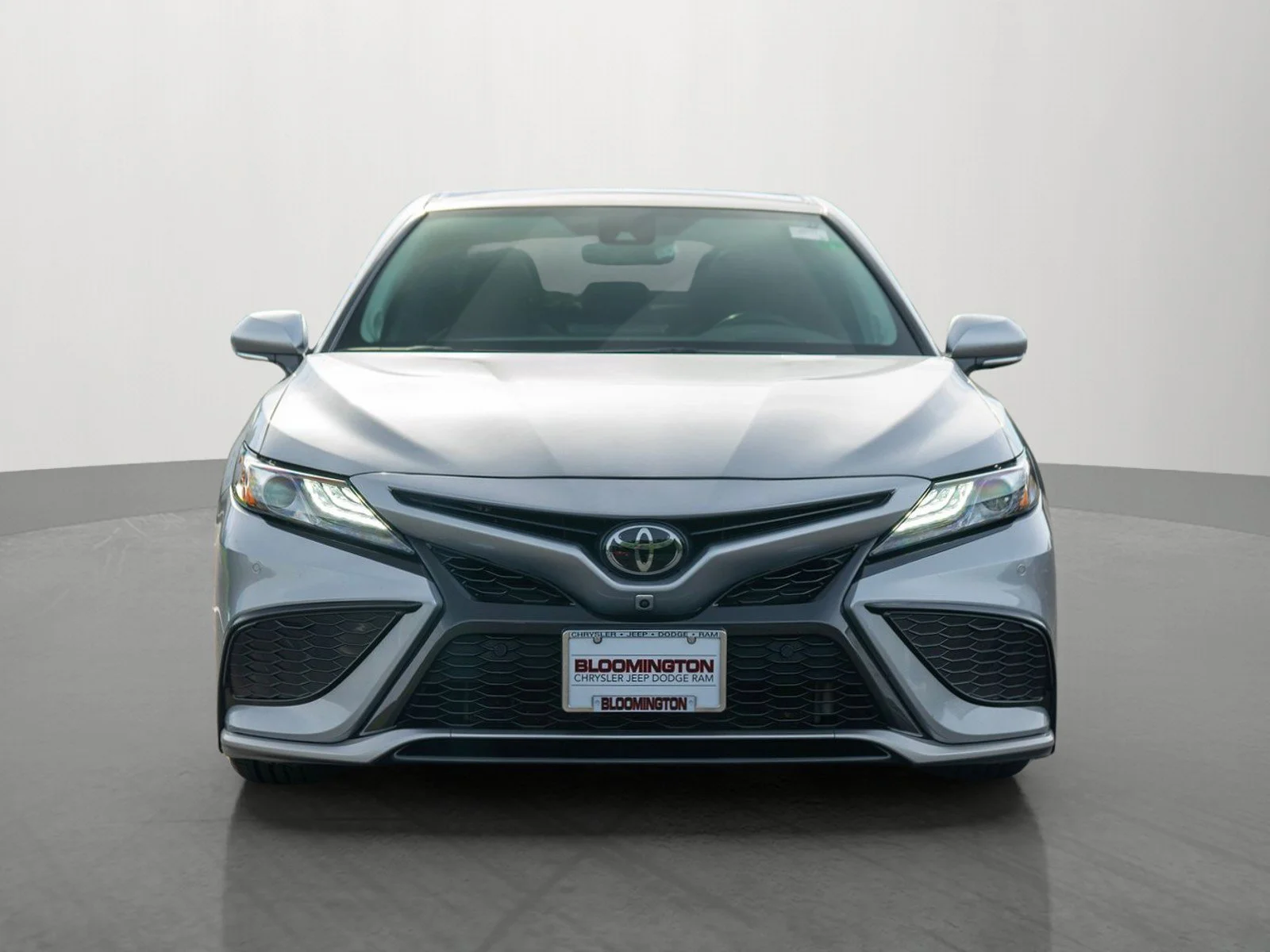 Used 2023 Toyota Camry XSE with VIN 4T1K61AK8PU165922 for sale in Minneapolis, Minnesota