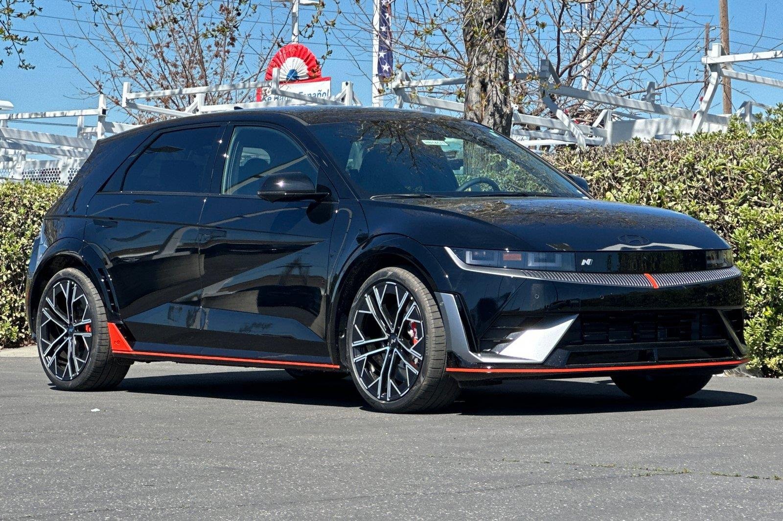 New 2025 Abyss Black Hyundai AWD image 26