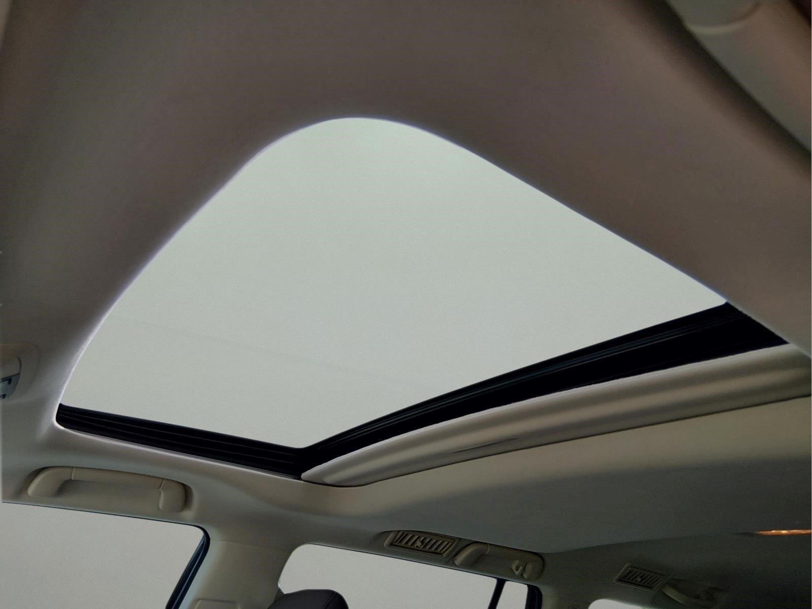 Used 2022 Starfire Pearl Lexus GX 460 Premium image 11