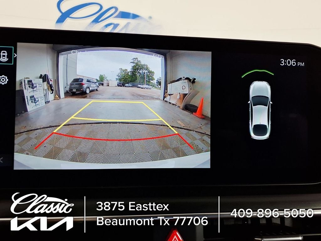 Used 2026 White Kia GT-Line image 14