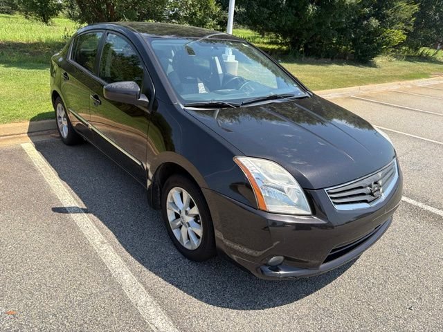 Used 2011 Black Nissan 2.0 SL image 2