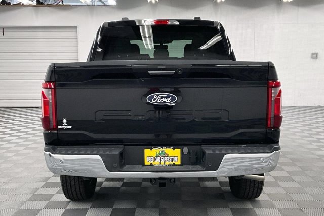 Used 2024 Agate Black Metallic Ford XLT image 5