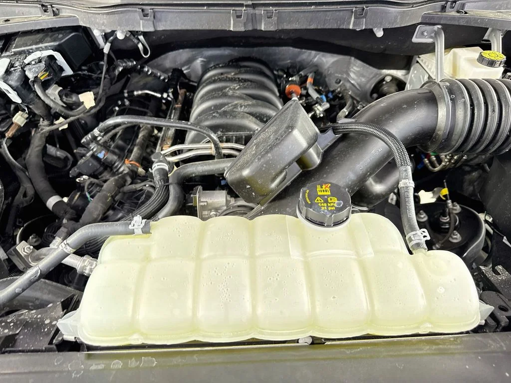 Used 2026 Avalanche Ford Lariat image 39