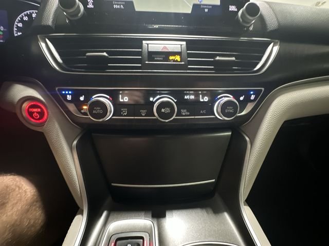 Certified Used 2022 White Honda Touring image 21