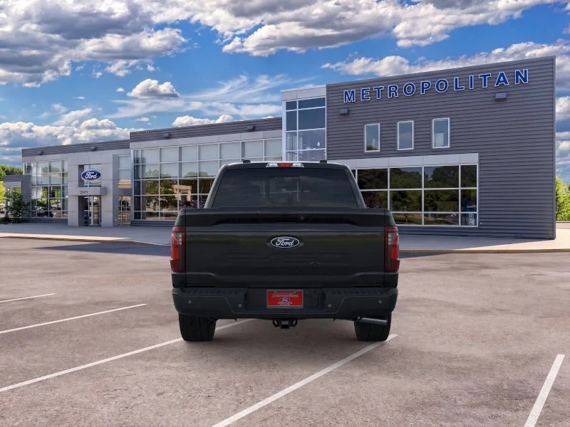 New 2026 Agate Black Metallic Ford XLT image 5