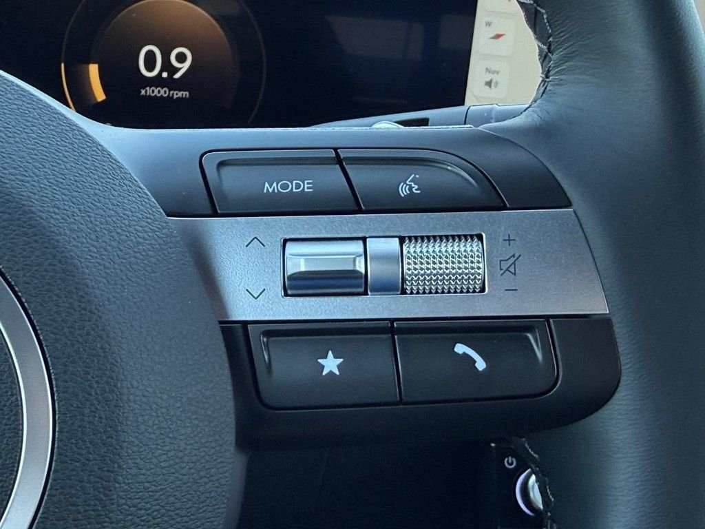 2025 Hyundai Santa Cruz Limited - Photo 30