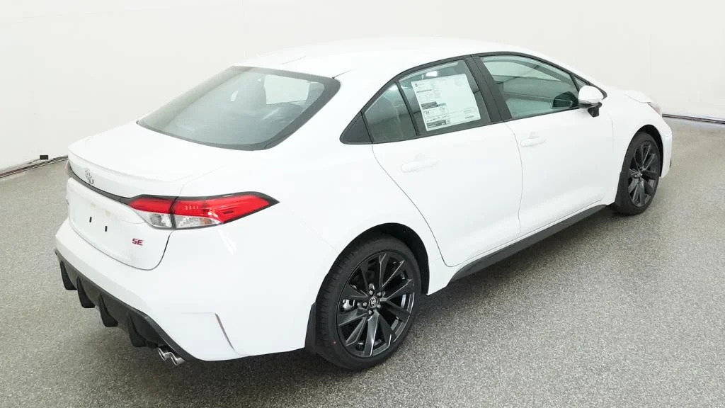 New 2026 Ice Cap Toyota SE image 11