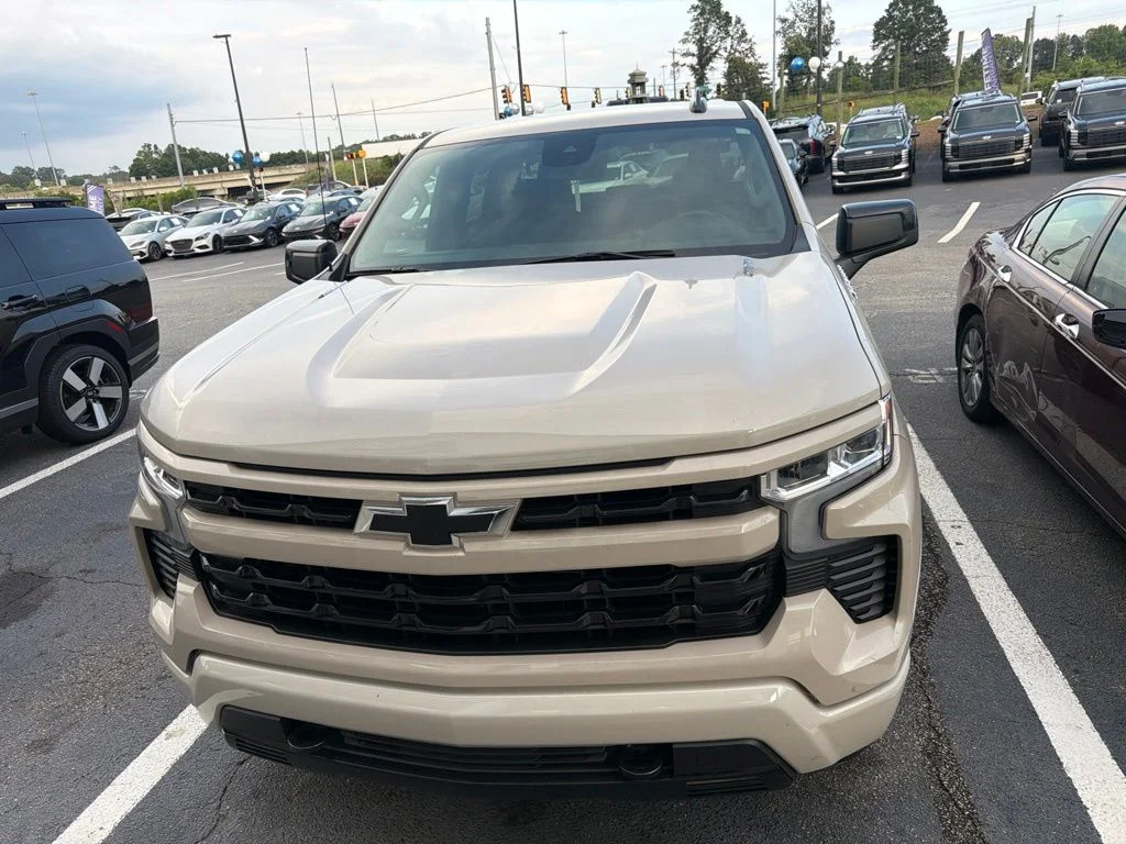 Used 2026 White Chevrolet RST image 1