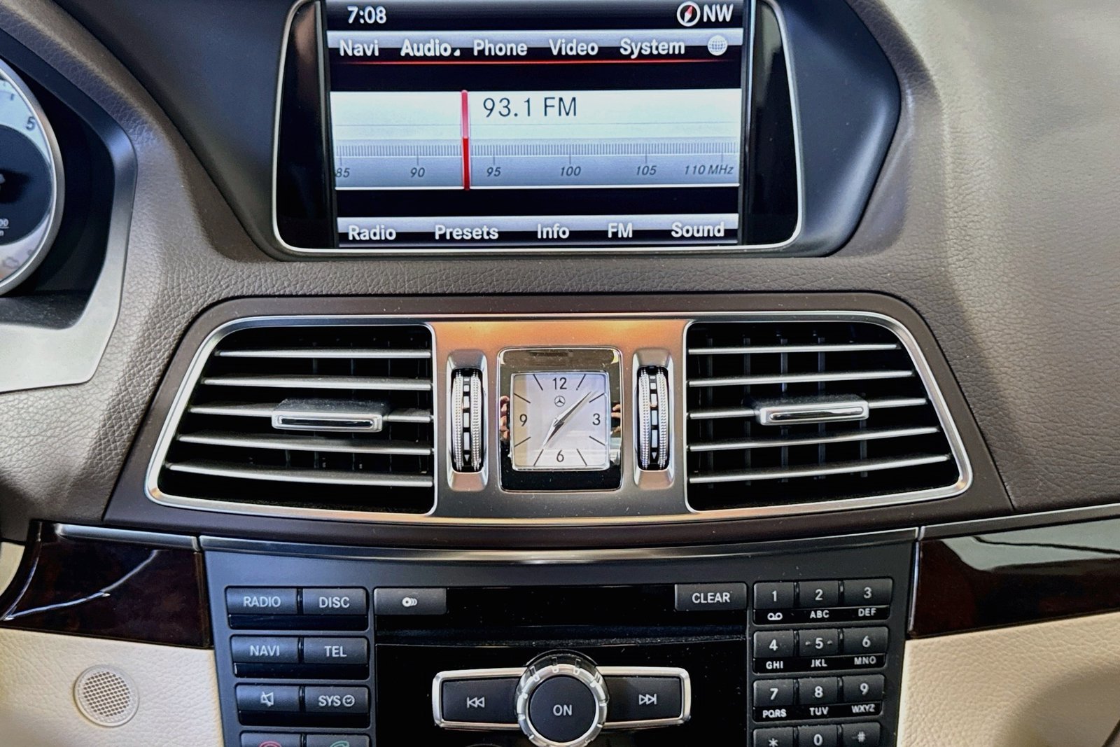 Used 2014 Polar White Mercedes-Benz E 350 image 14