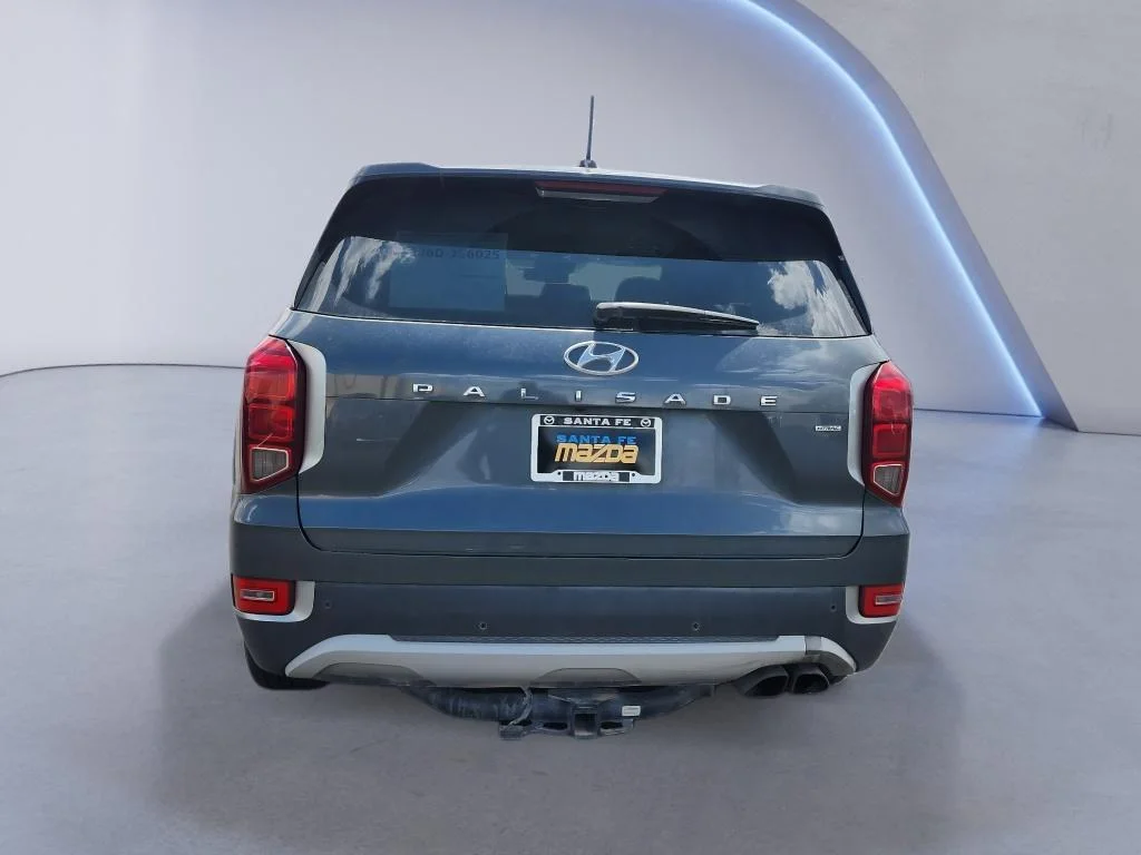 Used 2022 Steel Graphite Hyundai SE image 7