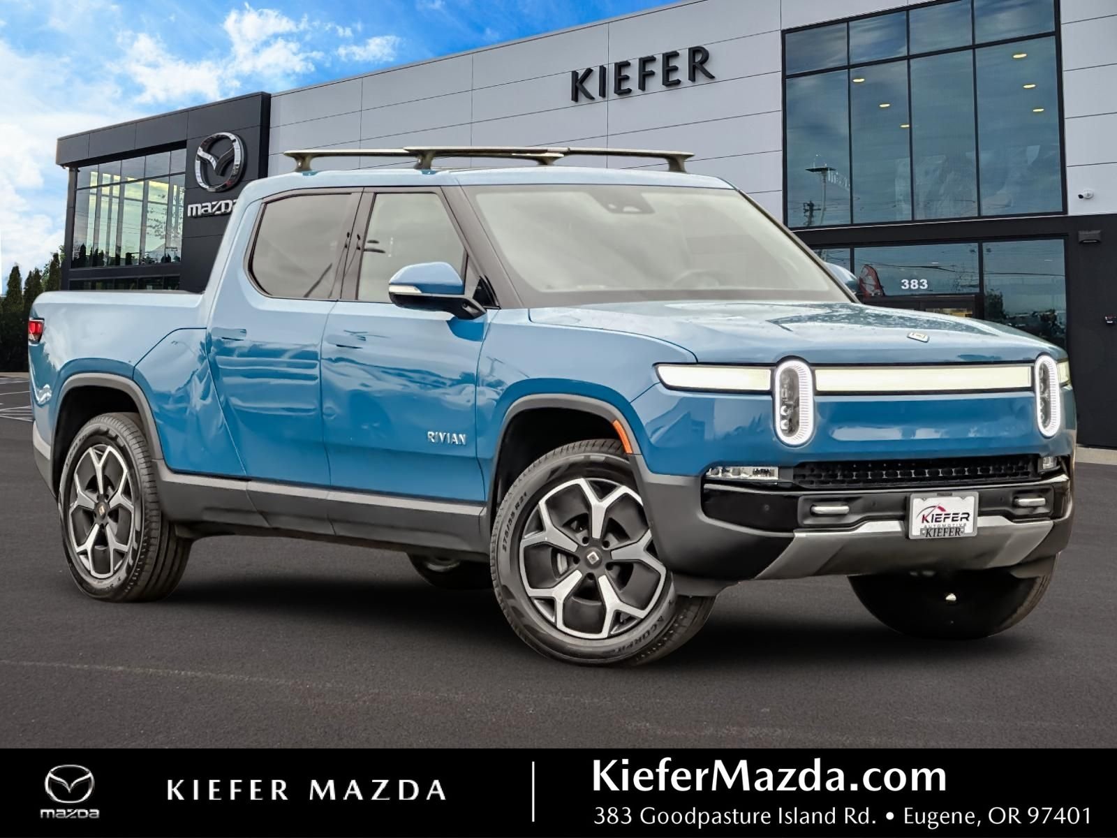 Used 2023  Rivian Adventure image 1
