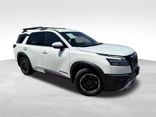 Used 2024 White Nissan Rock Creek image 1